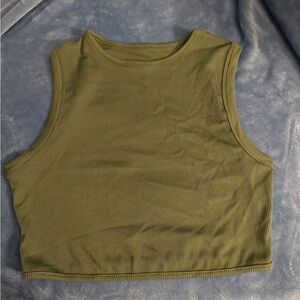 Basic green medium cider crop top